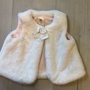 OshKosh B'gosh White Furry Vest
